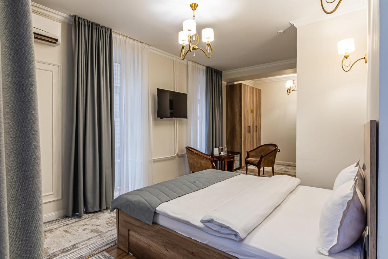 Oscar Hotel By Ag Hotels Group Almaty Bagian luar foto